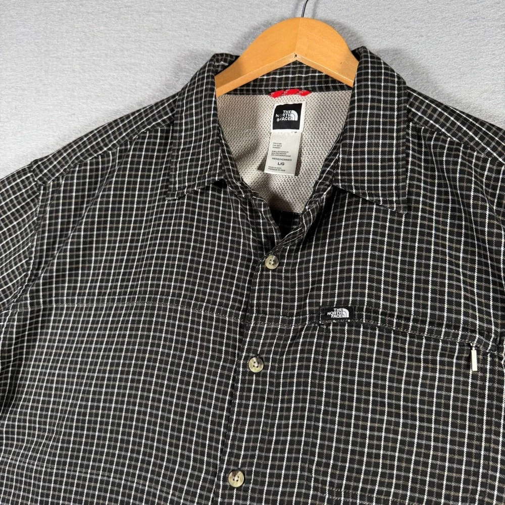 The North Face Mens Large Black White Grid Check Long Sleeve Button Down Shirt